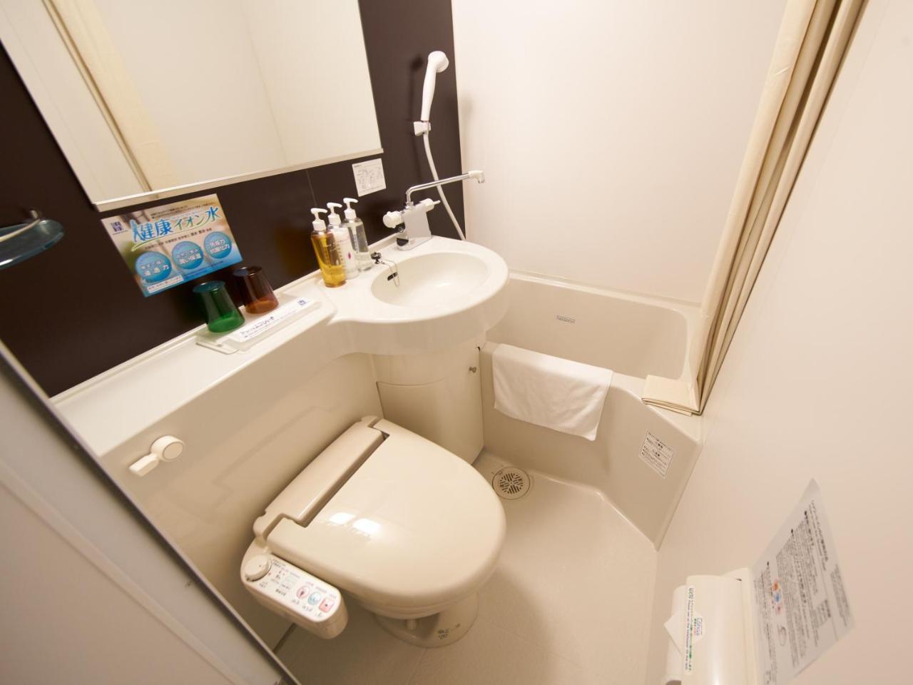 Super Hotel Mihara Ekimae Экстерьер фото